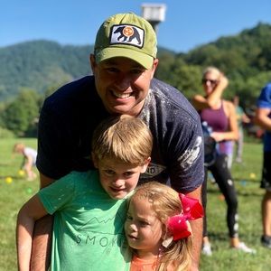 Meet your Posher, Corey